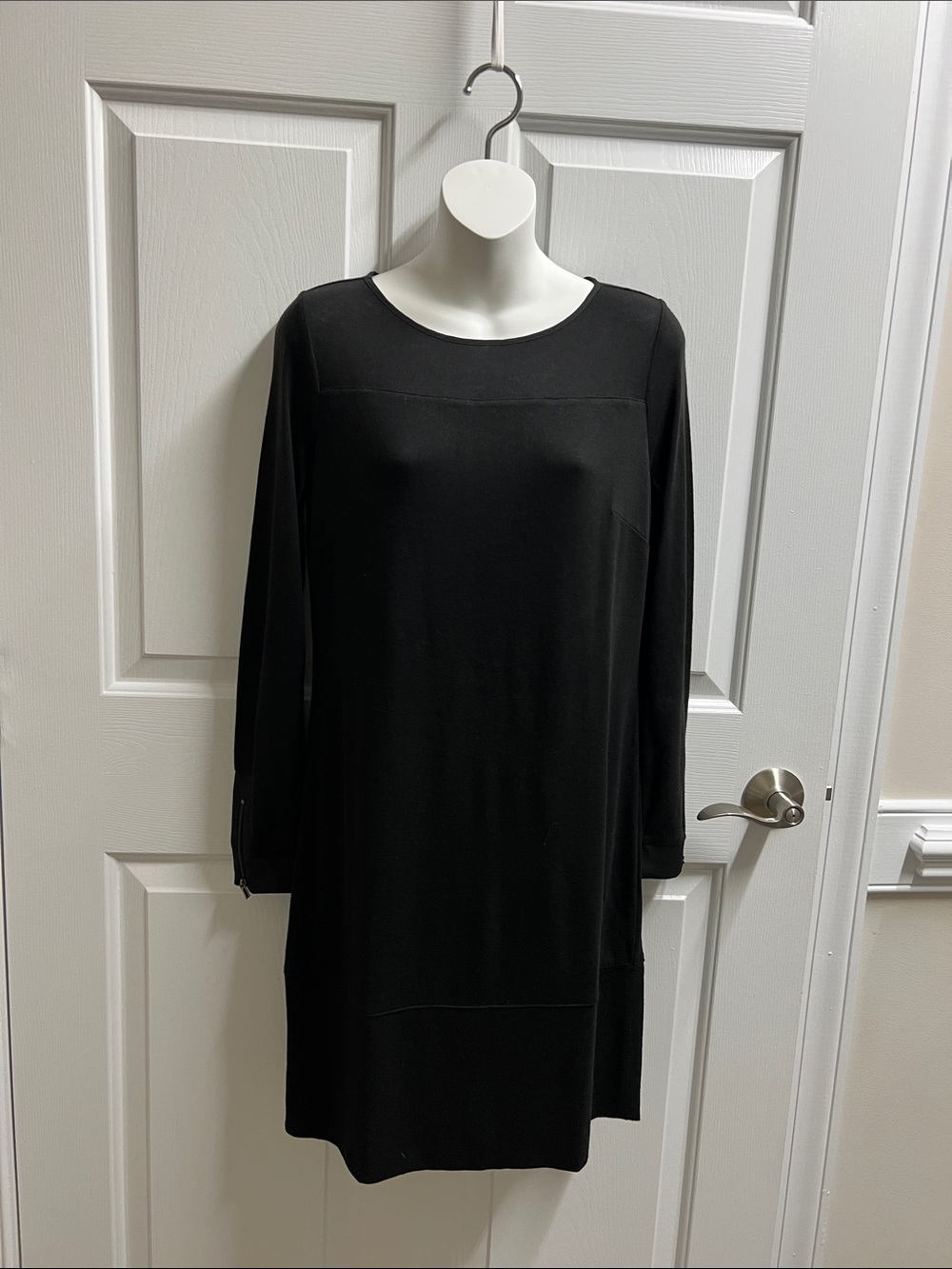 Ann Taylor Black Long-Sleeve Shift sweater Dress 6 NWOT 576 $198